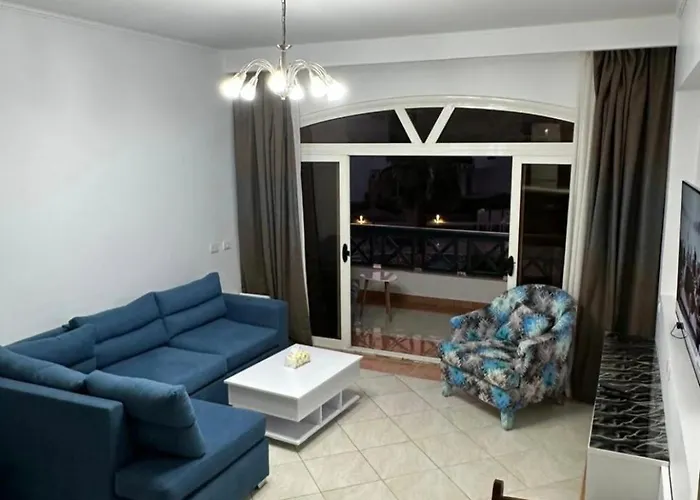 Super 2 Bedroom In Naama Bay Daire *